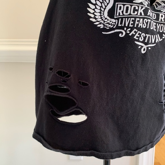 K Distressed Short Sleeve Rock and Roll Festival - Picture 5 of 16